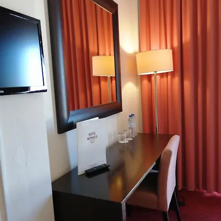 מלון Monaco