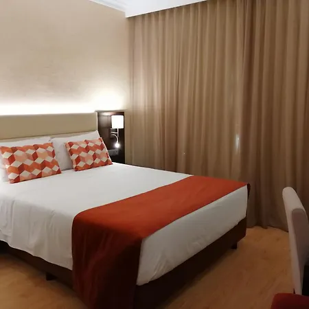 Monaco 4* Distrito de Faro