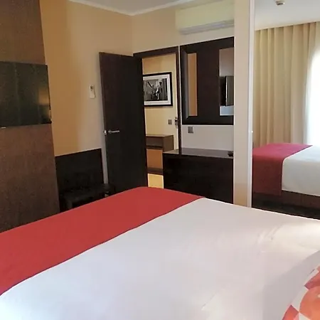 Monaco Hotel 4*