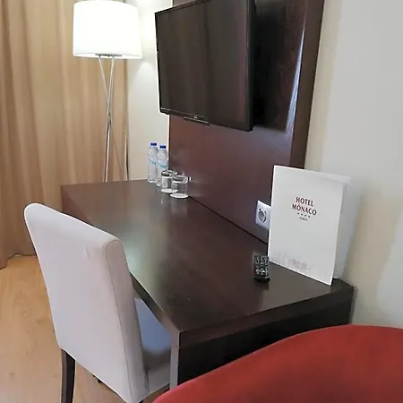 摩纳哥酒店 4* 法鲁区