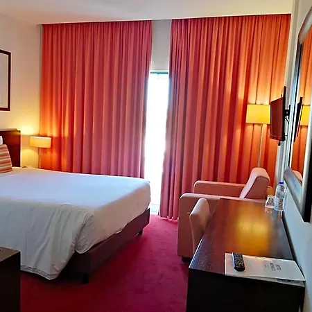 Monaco 4*