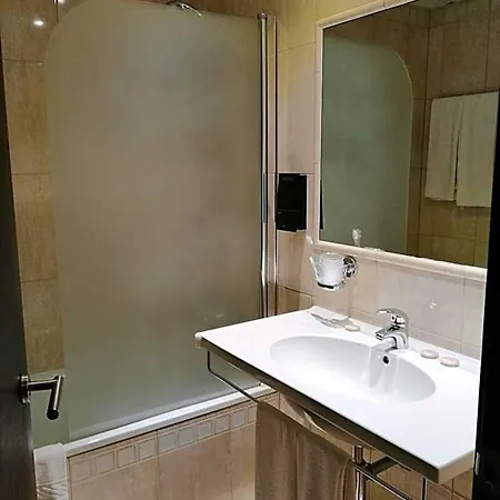 Monaco 4*