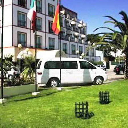 Monaco Ξενοδοχείο 4*