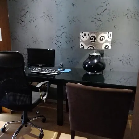 מלון Monaco פארו