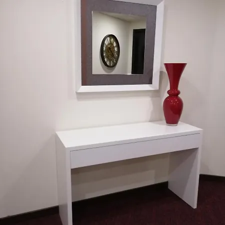 Monaco 4*